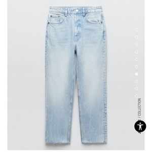 Zara light wash, straight leg jeans. Size 8.